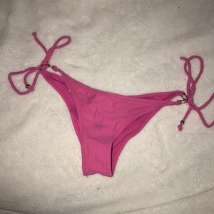 Pink side tie bikini bottom!